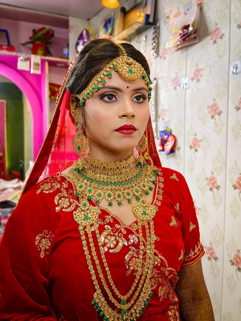 beauty parlour in raxaul